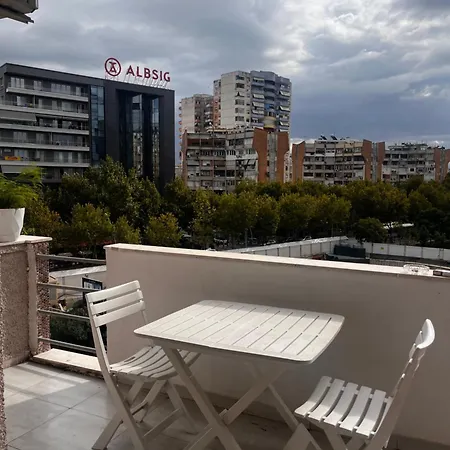 Aparthotel A Casa Dei Nonni Tirana